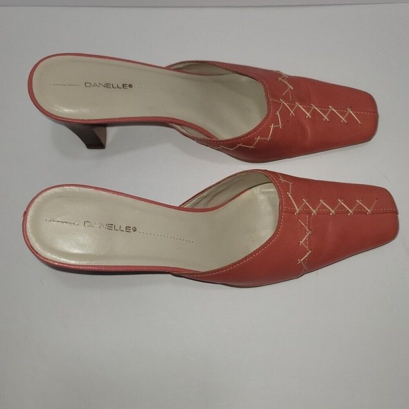 Danelle Women 8.5M Cone Heel Mules Coral Leather Boho Festival Y2K office Career - Picture 9 of 11